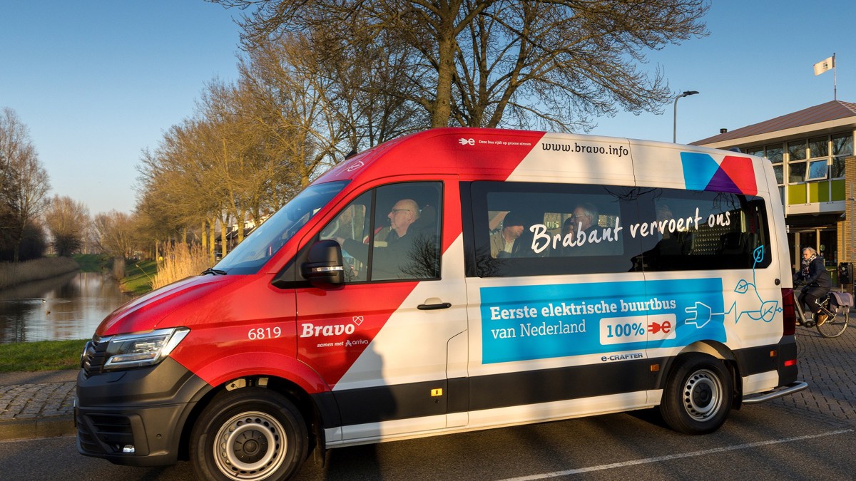 Eerste volledig elektrische buurtbus Nederland | Over Arriva